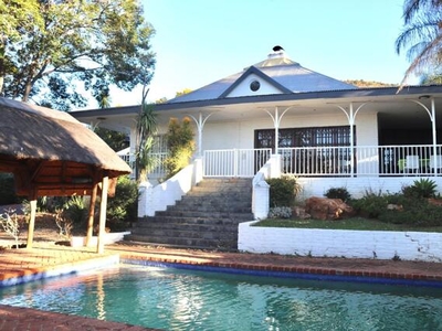 House For Sale In Little Falls, Roodepoort