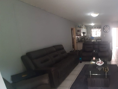 2 bedroom apartment for sale in Brentwood Park (Benoni)