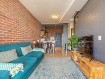 2 Bedroom Apartment to Rent in Rosebank - JHB - Property to