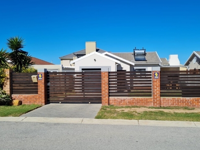 2 Bedroom House For Sale In Parsons Ridge