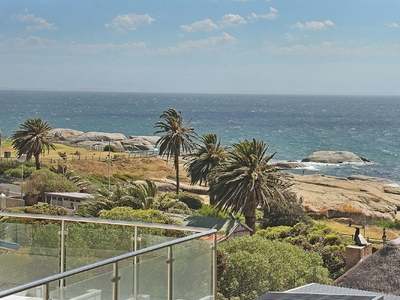 2 bedroom house for sale in Simons Town