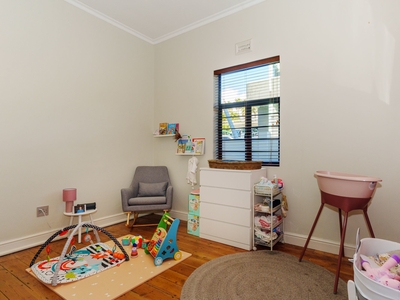 2 bedroom house for sale in Woodstock