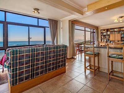 3 bedroom apartment for sale in Strand North