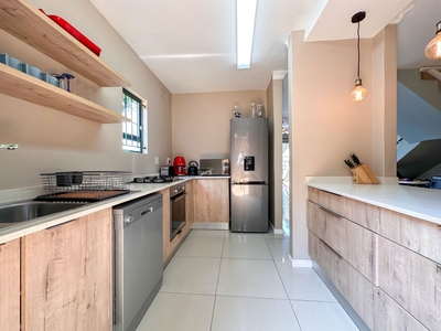 3 bedroom apartment for sale in Westbrook (Ballito)