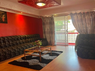 4 bedroom house for sale in Lotus Park
