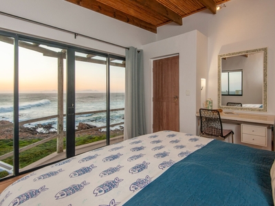 5 bedroom double-storey house for sale in Pringle Bay
