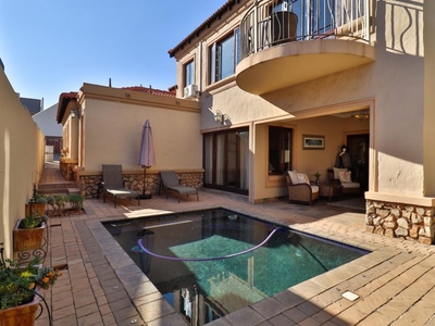 Property for sale with 4 bedrooms, 68, Leander