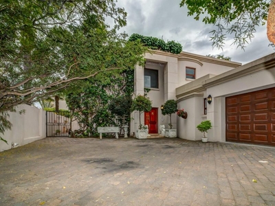 House for sale with 3 bedrooms, Sunninghill, Sandton
