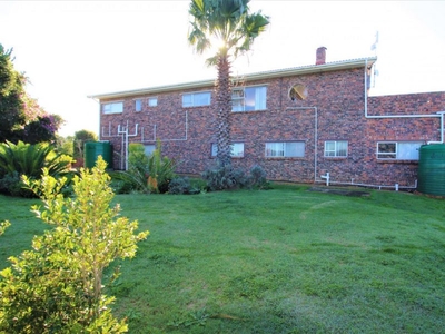 Small Holding for sale with 4 bedrooms, Kabeljauws, Jeffreys Bay