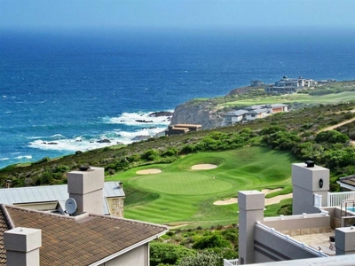 4 Bed Apartment in Pinnacle Point Golf Estate