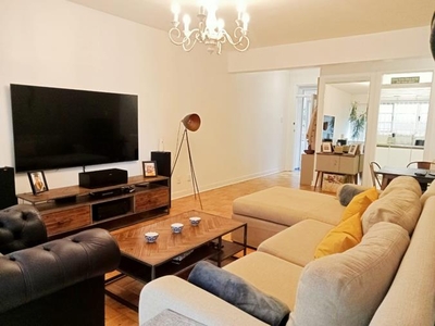 1.5 Bedroom Apartment / Flat for Sale in Morningside