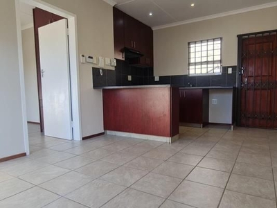 2bedroom Flat to rent in a well maintained building in Sunnyside East from 1 June 2024, Arcadia | RentUncle