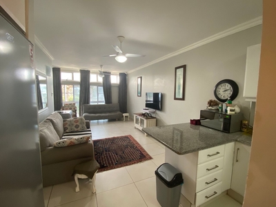 1 Bedroom Sectional Title To Let in Umdloti Beach