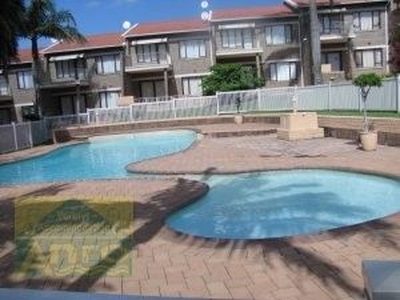 3 Bedroom Duplex For Sale in Uvongo Beach