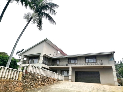 8 Bedroom House For Sale in Isipingo Rail