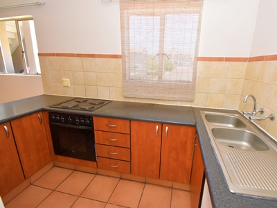 2 Bedroom Apartment To Let in North Riding