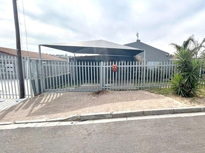 4 Bedroom house sold in Morgenster Heights, Brackenfell