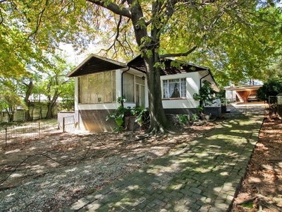 3 Bedroom House For Sale in Craighall Park