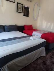 Overnight rooms at neo guesthouse - Cape Town