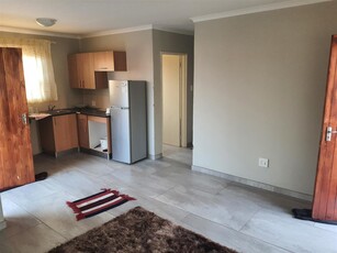 3 Bed room house to Rent available immediate Dawn city