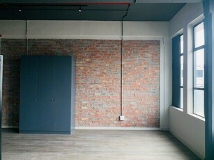 65m2 Office/Apartment To Let in Salt River