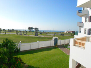 3 Bedroom Apartment To Let in Summerstrand
