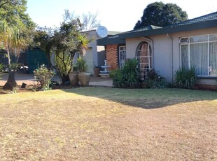 4 Bedroom smallholding for sale in Sundra AH, Delmas