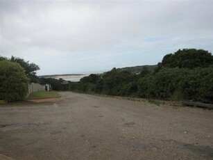 814 m² Land available in Kenton-on-Sea