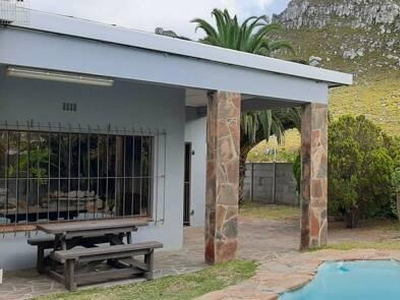 4 bedroom, Kleinmond Western Cape N/A