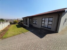 5 Bedroom House For Sale in Piet Retief