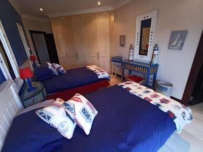 6 bedroom, Jeffreys Bay Eastern Cape N/A