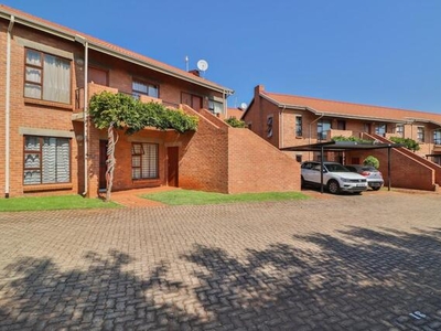 Apartment For Sale In Amorosa, Roodepoort