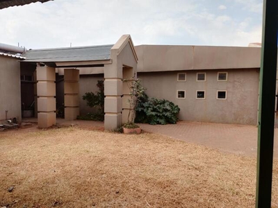 House For Sale In Sasolburg Central, Sasolburg