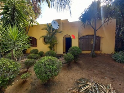 House For Sale In The Orchards, Akasia