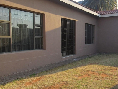 Standard Bank EasySell 3 Bedroom House for Sale in Crosby -