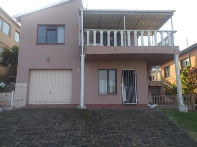 Townhouse For Sale In Hibberdene, Kwazulu Natal