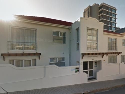12 Bedroom Guest House For Sale in Green Point