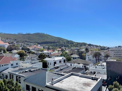 Apartment For Rent In Gardens, Cape Town
