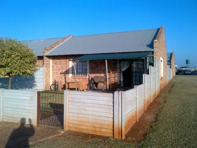 House For Rent In Bredell, Kempton Park