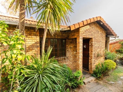 House For Rent In Lynnwood Ridge, Pretoria