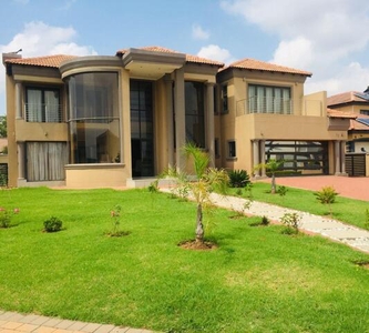 House For Rent In Monavoni, Centurion