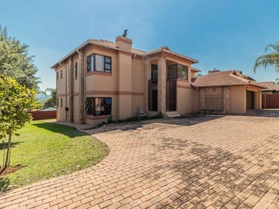 House For Sale In Birdwood Estate, Hartbeespoort