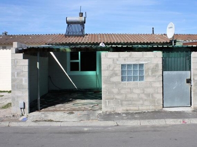 House For Sale In Connaught Estate, Parow