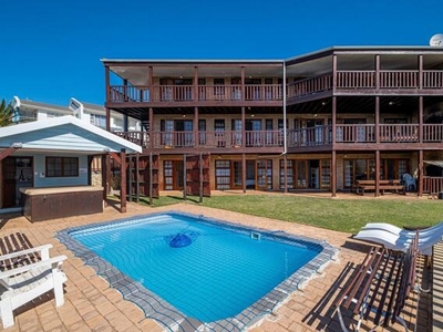 House For Sale In Ferreira Town, Jeffreys Bay