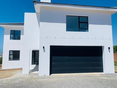 House For Sale In Jeffreys Bay Central, Jeffreys Bay