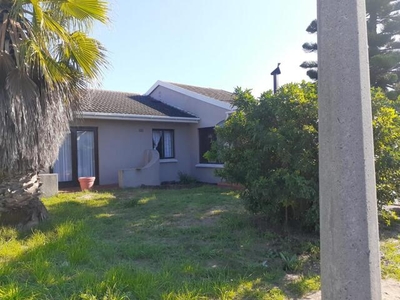 House For Sale In Modderdam, Parow