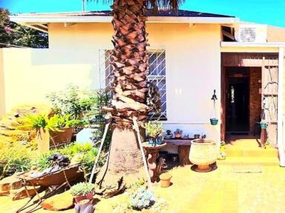 House For Sale In Randfontein Central, Randfontein