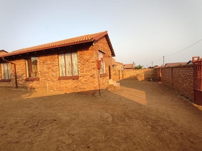 House For Sale In Soshanguve Ww, Soshanguve