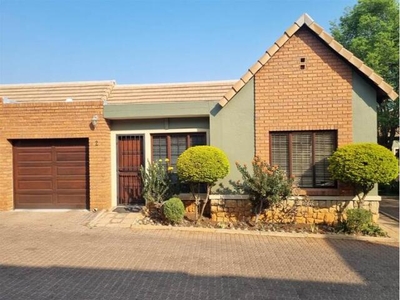 Townhouse For Sale In Bronberg, Pretoria