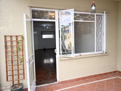 2 Bedroom Apartment / Flat for Sale in Craighall Park